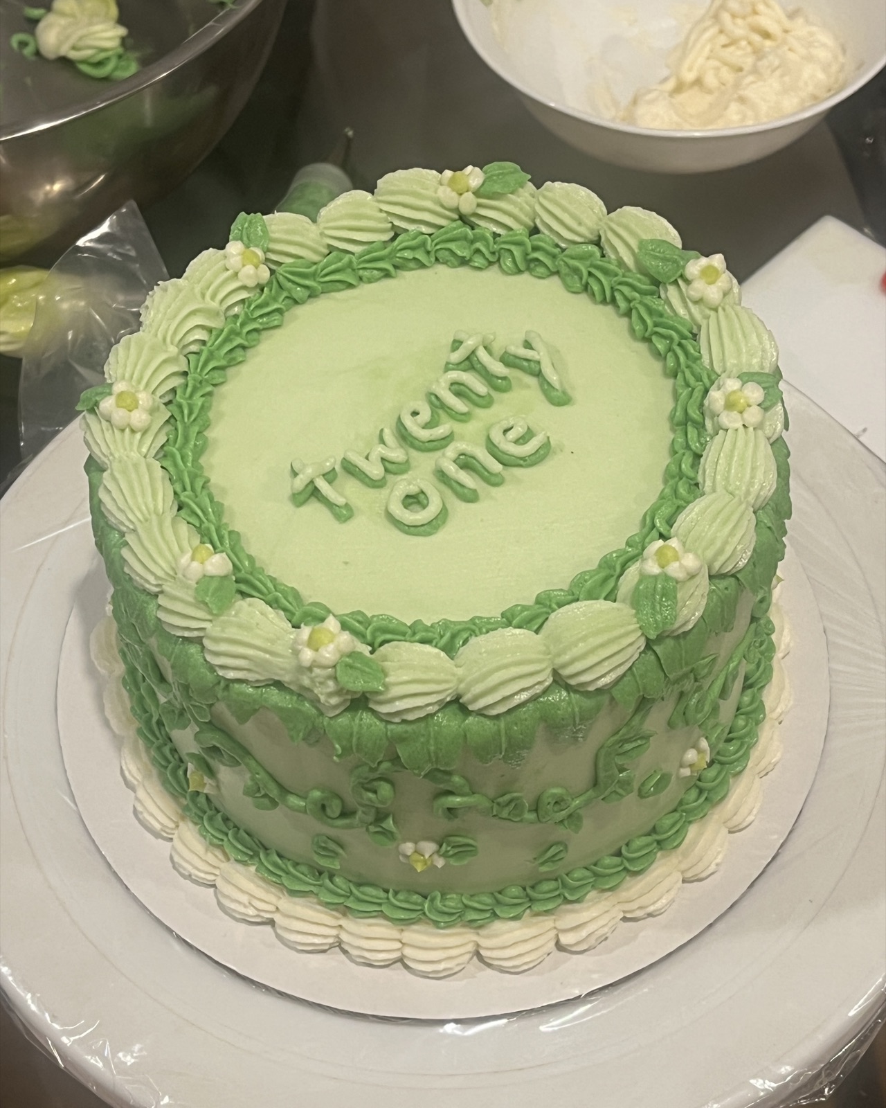Cake Decorating, cover 3